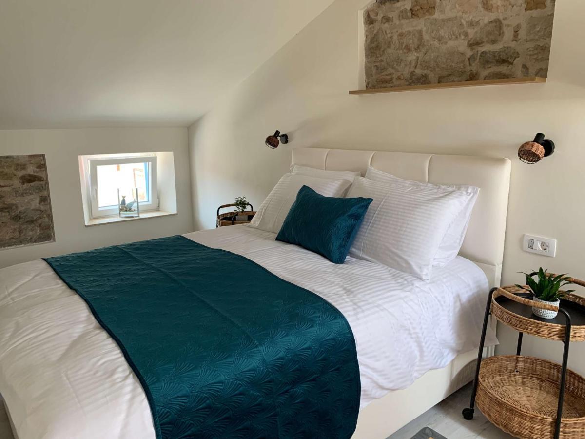 شقة Casa Pozzetto Novigrad Istria المظهر الخارجي الصورة